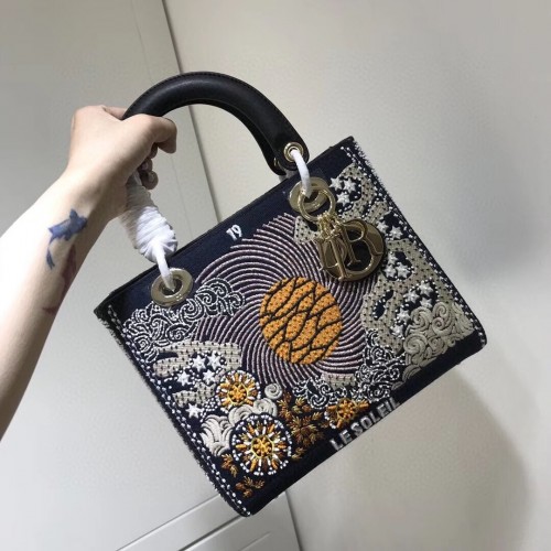 LADY DIOR piele de vită brodată M0565-9