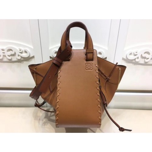 Geantă tote Loewe Hammock din piele de vițel 9128 maro