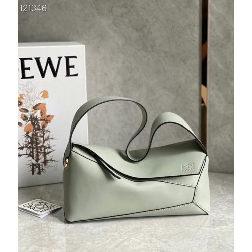 Geantă Loewe Original din piele LE10188 verde deschis