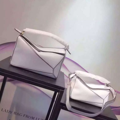 Loewe Puzzle Bag mare L9120 Alb