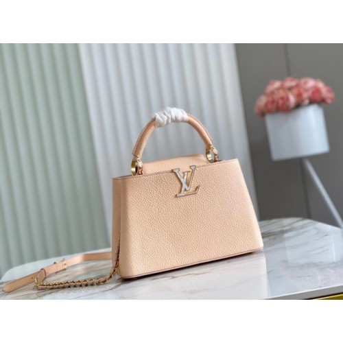Louis Vuitton CAPUCINES BB M48865 crem