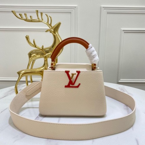 Louis Vuitton CAPUCINES BB M59266 Bej