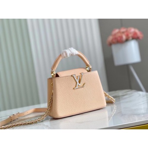 Louis Vuitton CAPUCINES MINI M81190 crem