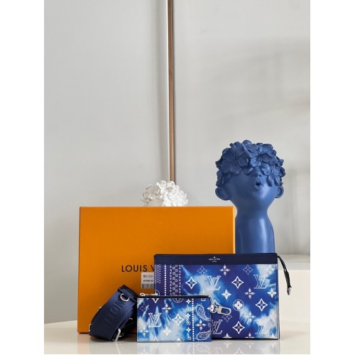 Louis Vuitton COUSSIN PM Monogram Canvas M81431 albastru