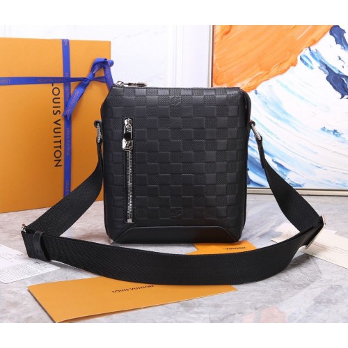 Louis Vuitton Discovery Messenger PPM N40122 Negru