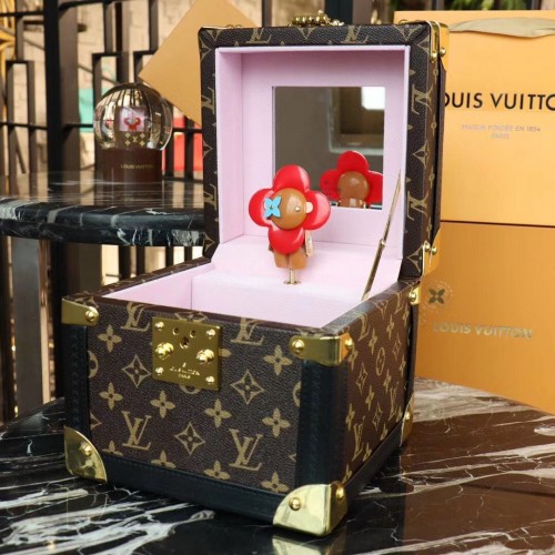 Cutie muzicală Louis Vuitton Monogram Canvas M7896