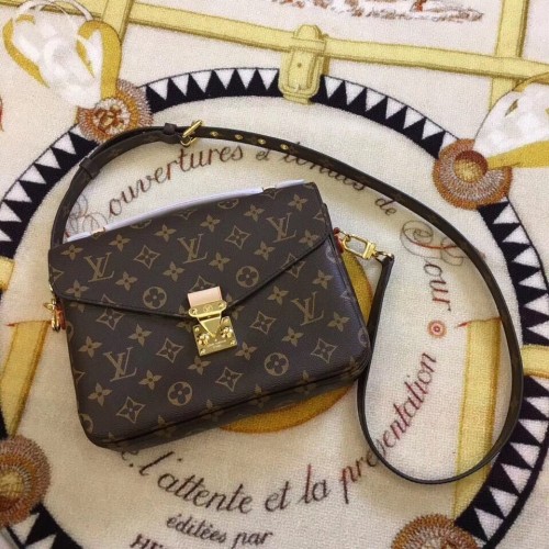 Geantă Louis Vuitton Monogram Canvas Pochette Metis Original Leather M40780