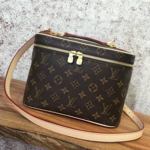 Louis Vuitton Monogram Canvas Pudră Casetă 42265