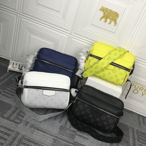 Geantă Louis Vuitton Monogram Eclipse Original din piele Messenger 30233