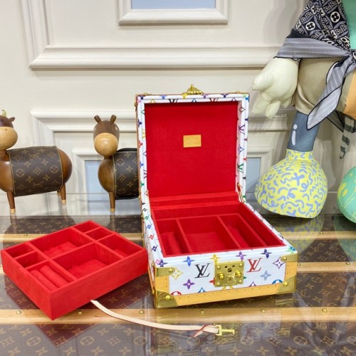 Louis Vuitton CUTIȚĂ BIJUTERII NICE M44185 albă