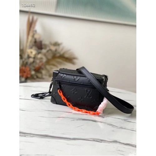 Louis Vuitton Geantă SOFT TRUNK M58903 neagră