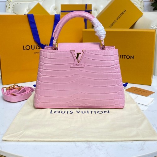 Louis Vuitton piele de crocodil CAPUCINES BB M81190 roz