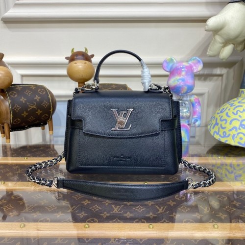 Louis Vuitton geantă mică LOCKME EVER BB M21088 neagră