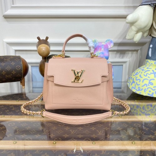 Louis Vuitton geantă mică LOCKME EVER BB M21088 roz