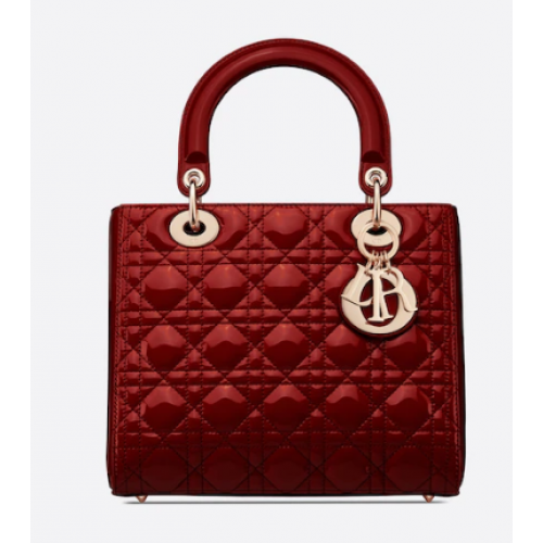Geantă medie Lady Dior, piele de vițel Cannage lăcuită, roșu cireș M0565OW