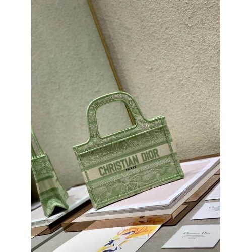 MINI DIOR BOOK TOTE Broderie S5475Z verde