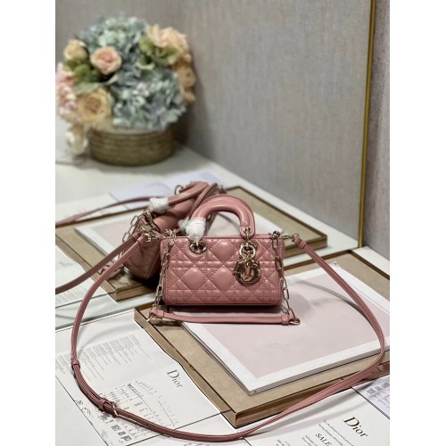 MINI GEANTĂ DIOR LADY D-JOY Piele de miel Cannage M0540ONG roz