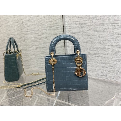 GEANTĂ MINI LADY DIOR Piele de vițel Cannage crocodil C0966 albastră