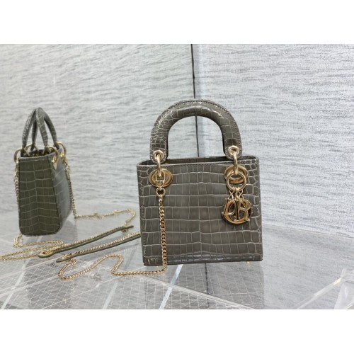 GEANTĂ MINI LADY DIOR Piele de vițel Cannage crocodil C0966 gri