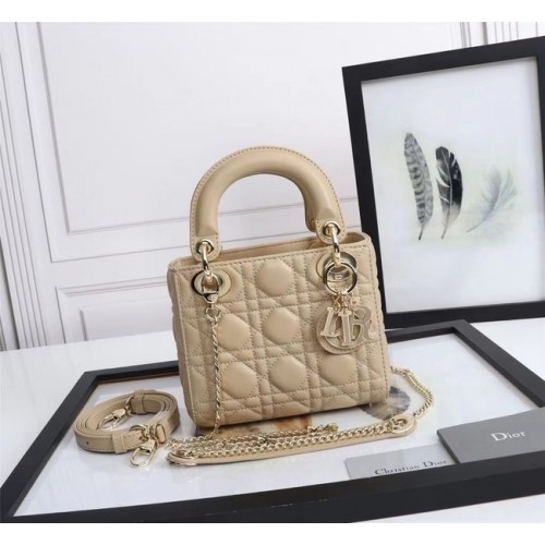 Geantă mini Dior din piele de miel M0566OE bej