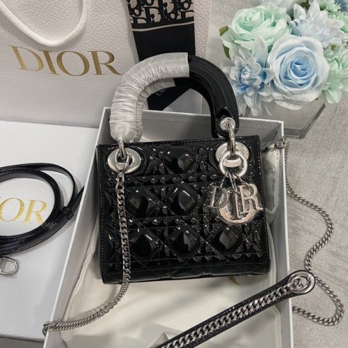 GEANTĂ MINI LADY DIOR Piele de vițel Cannage lăcuită M0566OW negru și argintiu