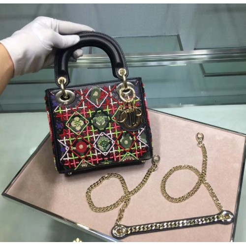 GEANTĂ MINI LADY DIOR BRODATĂ M0598CRMH-3