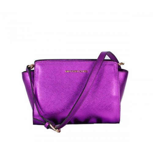 Geantă Michael Kors Mini Selma Messenger din piele originală MK8710 violet