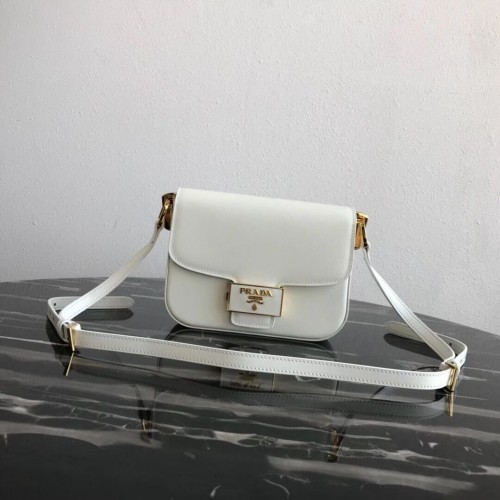 Geantă Prada Embleme Saffiano din piele 1BD217 albă