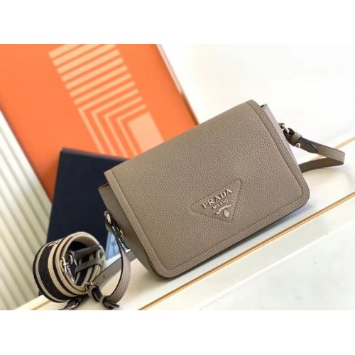 Geantă Prada din piele cu curea de umăr 1DB443 gri