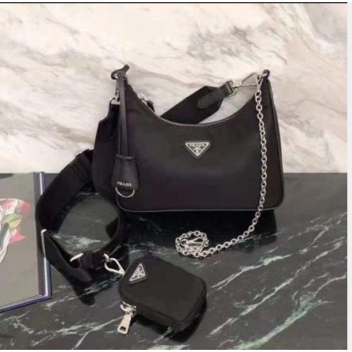 Geantă tote Prada din nailon 1NE516 neagră