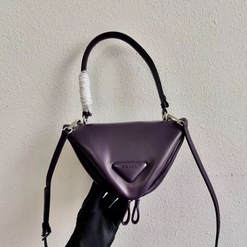 Geantă Prada din piele nappa căptușită 3BA315 violet