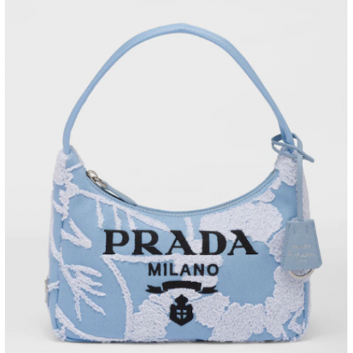 Geantă mini Prada Re-Edition 2000 cu broderie 1NE515 albastru deschis