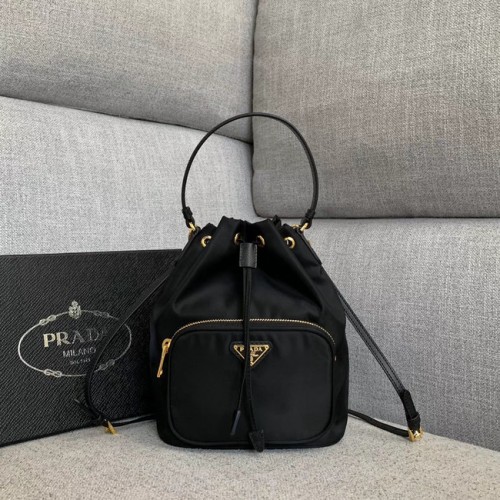 Geantă tote Prada Re-Edition din nailon 81166 neagră