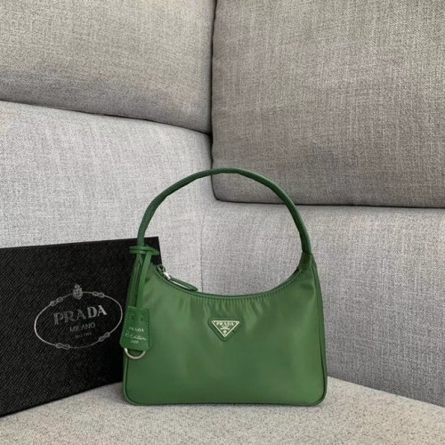 Geantă tote Prada Re-Edition din nailon 91204 verde