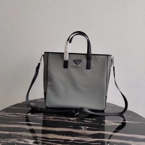 Prada Re-Edition Nylon Tote 1BD071 2VG064 Gri