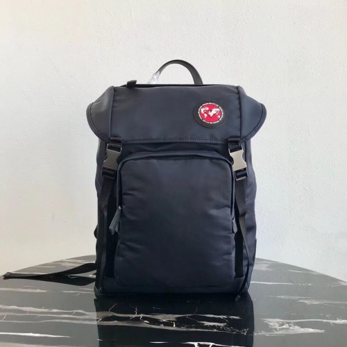 Rucsac Prada Re-Nylon 2VZ135 negru și roșu