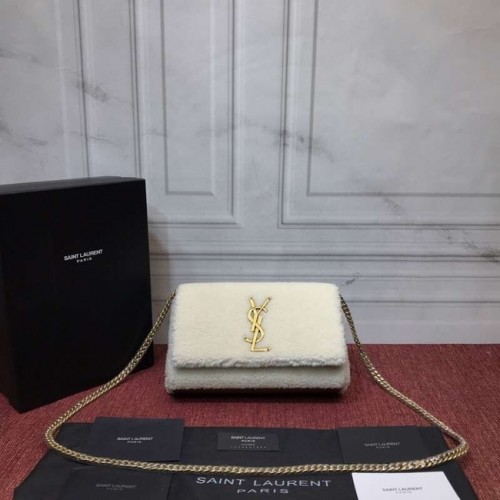 Geantă de umăr matlasată din piele de miel SAINT LAURENT Y3709 albă
