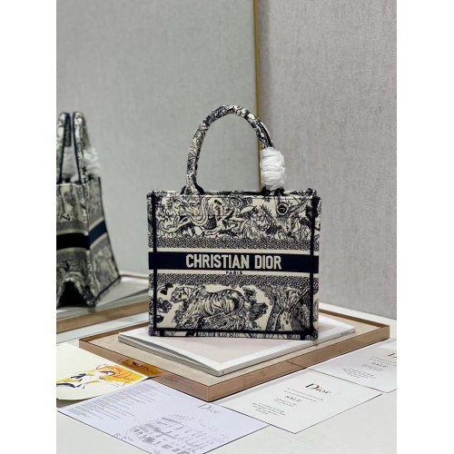 PUNGĂ DIOR MICĂ BOOK TOTE Broderie C1331-3