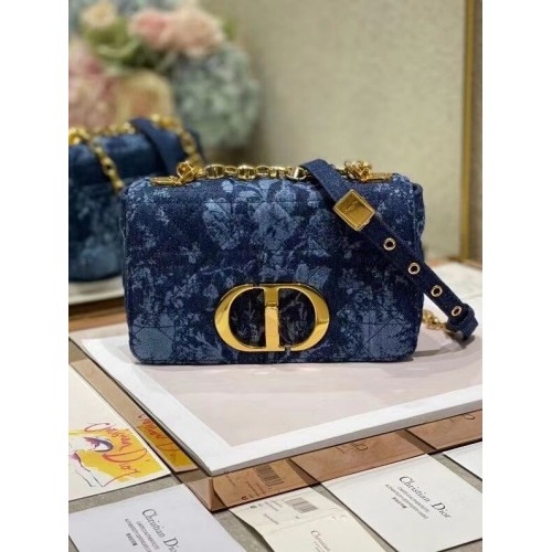GEANTĂ MICĂ DIOR CARO Albastră Dior Flowers Cannage Denim M9243UJ