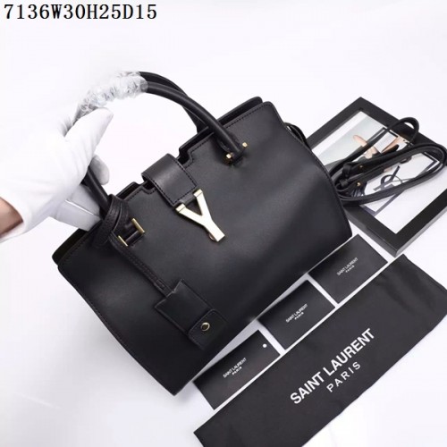 Geantă mică Saint Laurent Classic Monogramme din piele cu clapă Y7136 neagră
