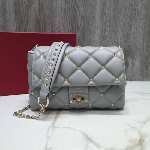 Geantă crossbody din piele matlasată VALENTINO Candy 0072 gri