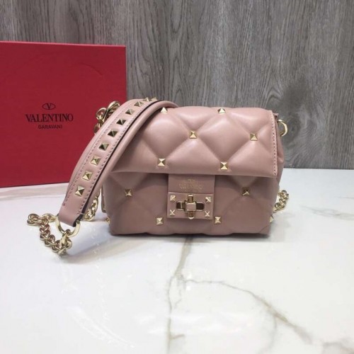 Geantă crossbody din piele matlasată VALENTINO Candy 0073 roz