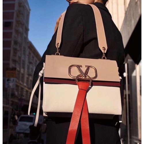 Geantă de umăr mică din piele Valentino Garavani VRING 00844 Caisă și alb