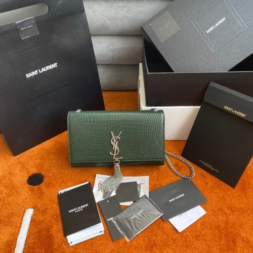 Portofel Yves Saint Laurent Kate Chain cu ciucuri din piele strălucitoare cu relief de crocodil 452159B verde negricios