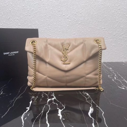 Yves Saint Laurent GEANTĂ MICĂ LOULOU PUFFER DIN PIELE DE MIEL MATLASATĂ 577476 ANEMONE caisă