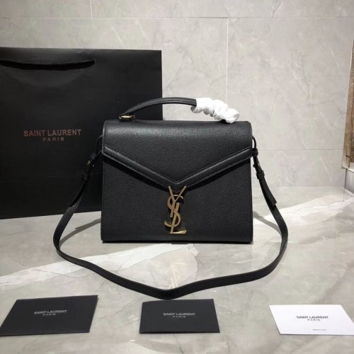 Yves Saint Laurent Geantă medie CASSANDRA cu mâner superior din piele în relief Grain de Poudre Y578000 Negru