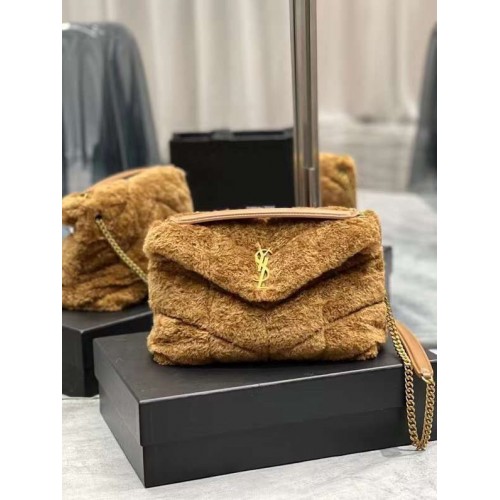 Yves Saint Laurent GEANTĂ PUFFER DIN PIELE DE MERINO ȘI PIELE DE MIEL Y597476 maro