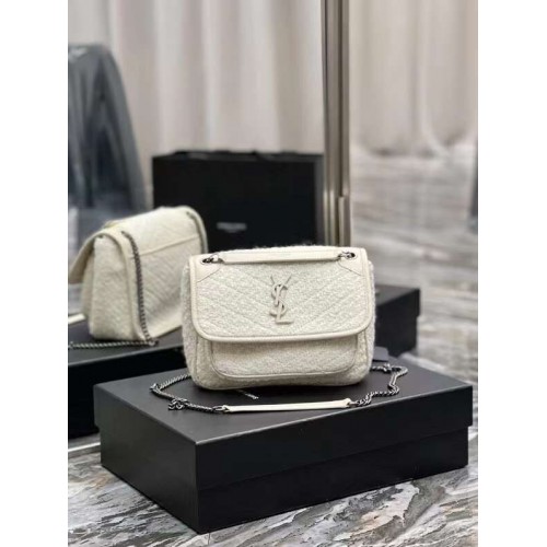 Yves Saint Laurent GEACĂ MICĂ NIKI BEBE DIN TWEED BOUCLE ȘI PIELE NETEDĂ Y653151 ALB