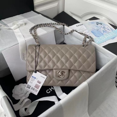 Geantă Chanel clasică din piele de miel argintie Metal A01112 gri