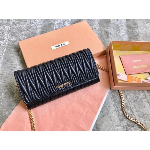 Miu Miu Matelasse Nappa Leather Clutch 5DH002 negru